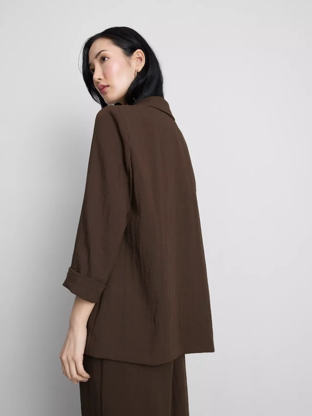 Strukturierter Blazer mit fallendem Revers