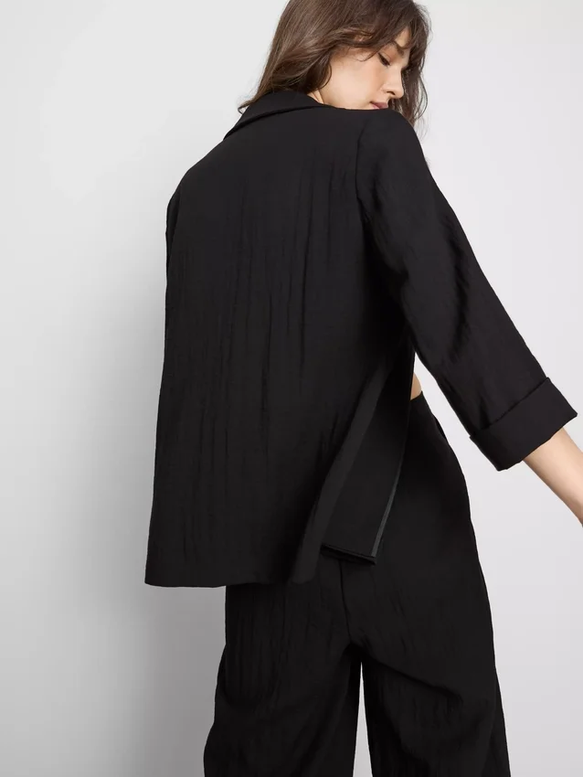 Strukturierter Blazer mit fallendem Revers