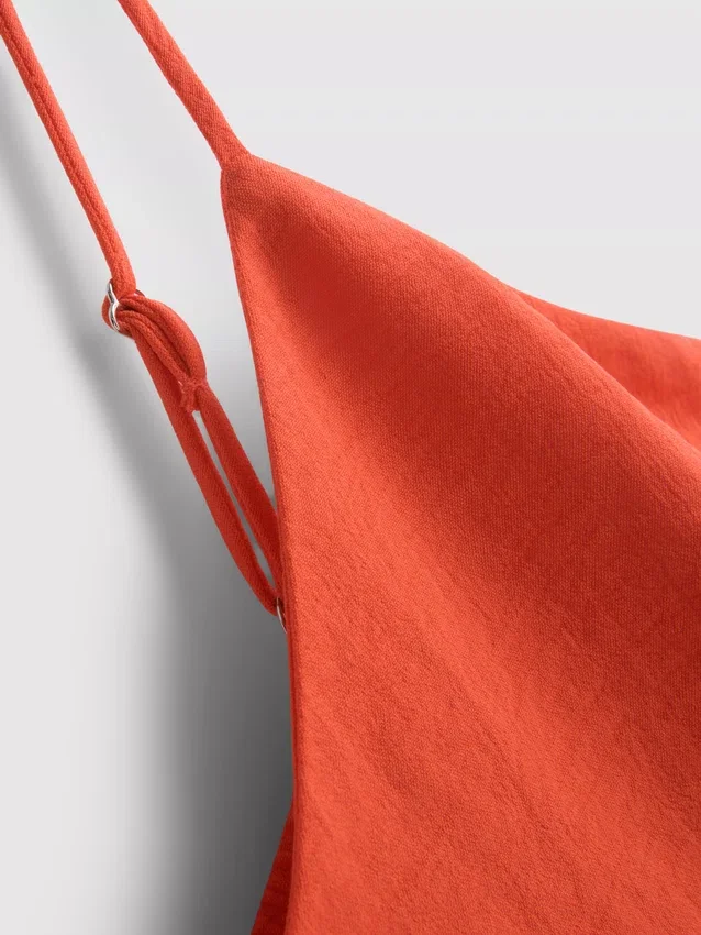 Strukturiertes Airflow-Cami-Top