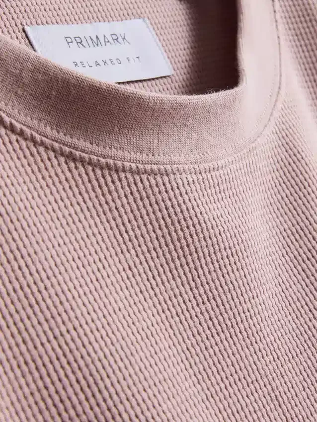 Strukturiertes, kastenförmiges T-Shirt