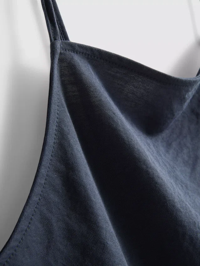 Strukturiertes Longline-Cami-Top