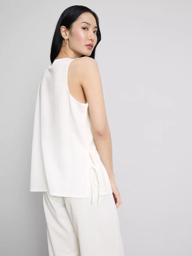 Strukturiertes Tanktop mit seitlichen Bändern