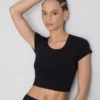Superweiches Crop-Top mit U-Ausschnitt