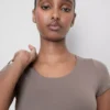 Superweiches Crop-Top mit U-Ausschnitt