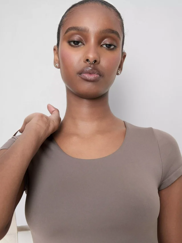 Superweiches Crop-Top mit U-Ausschnitt