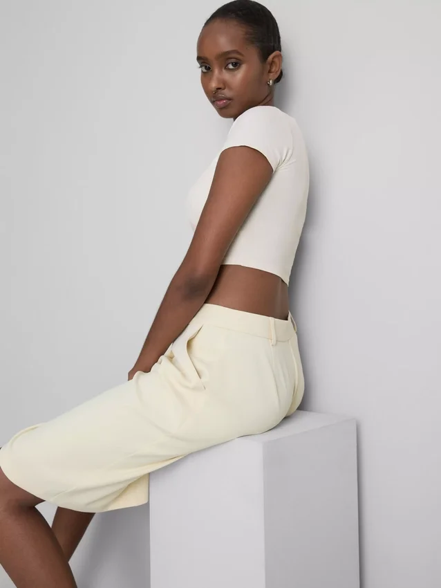 Superweiches Crop-Top mit U-Ausschnitt