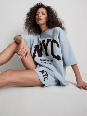 Sweatshirt mit Drop-Sleeves aus baumwollreicher NYC-Kollektion