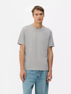 T-Shirt in regulärer Passform