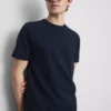 T-Shirt in schmaler Passform