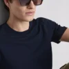T-Shirt in schmaler Passform