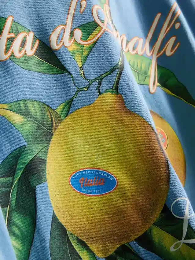 T-Shirt mit Amalfi-Zitronen-Motiv