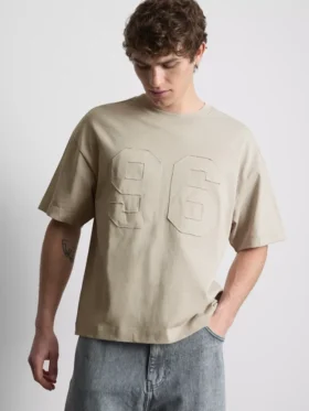 T-Shirt mit Applikation