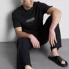 T-Shirt mit Aufdruck auf der Rückseite