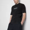T-Shirt mit Aufdruck auf der Rückseite