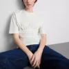 T-Shirt mit Empire-Taille
