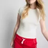 T-Shirt mit eng anliegenden Flügelärmeln