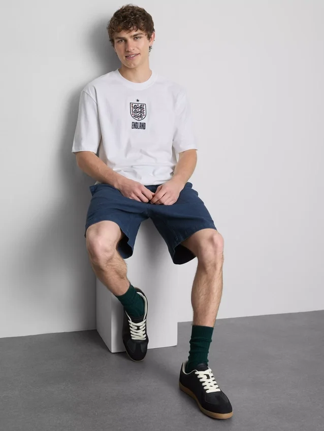 T-Shirt mit England-Wappen