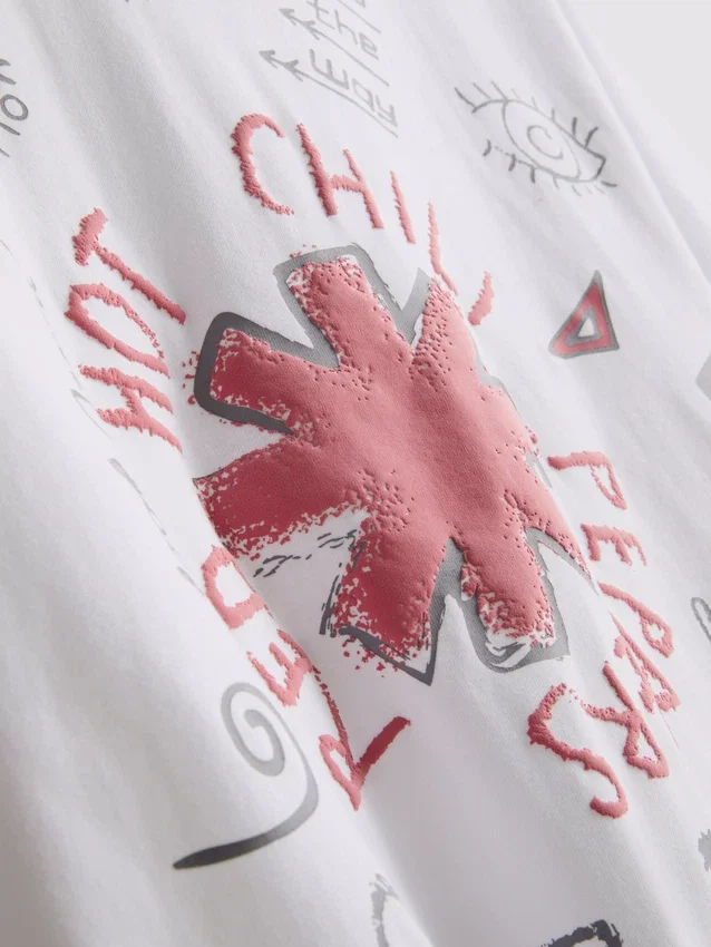 T-Shirt mit Red Hot Chili Peppers-Motiv