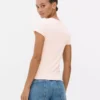 T-Shirt mit Rundhalsausschnitt, das wie eine zweite Haut sitzt