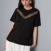 T-Shirt mit Spitzeneinsatz