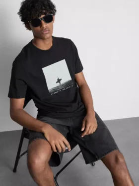 T-Shirt mit Surfer-Foto-Motiv