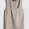 Tanktop mit quadratischem Ausschnitt