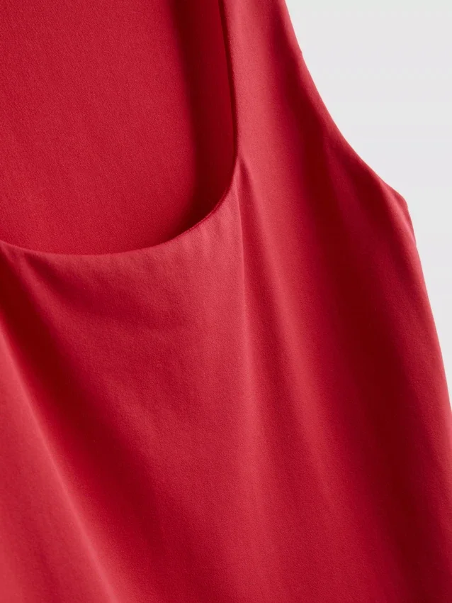 Tanktop mit quadratischem Ausschnitt