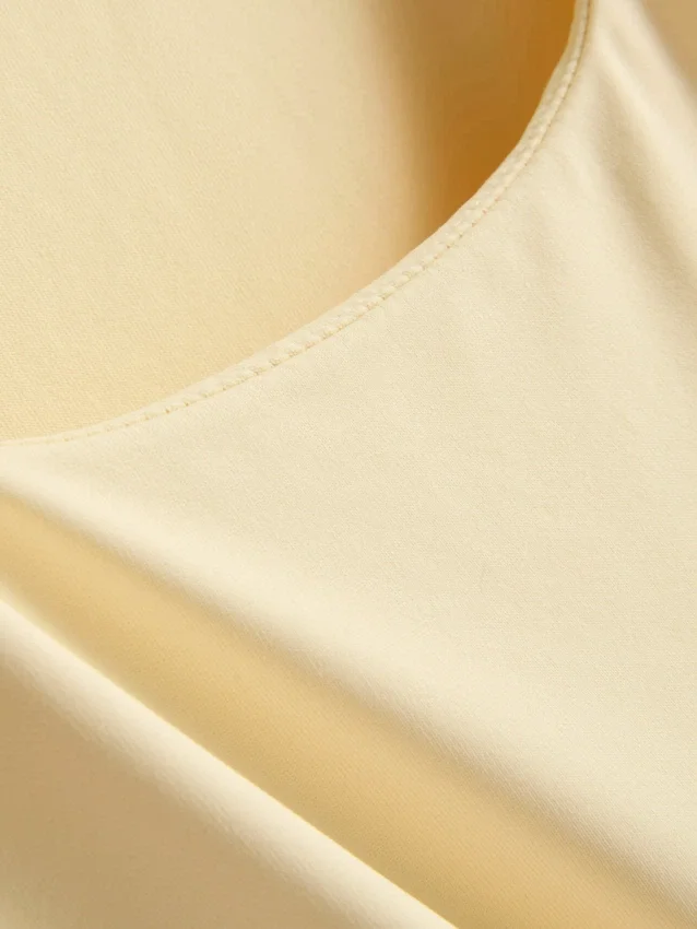 Tanktop mit quadratischem Ausschnitt