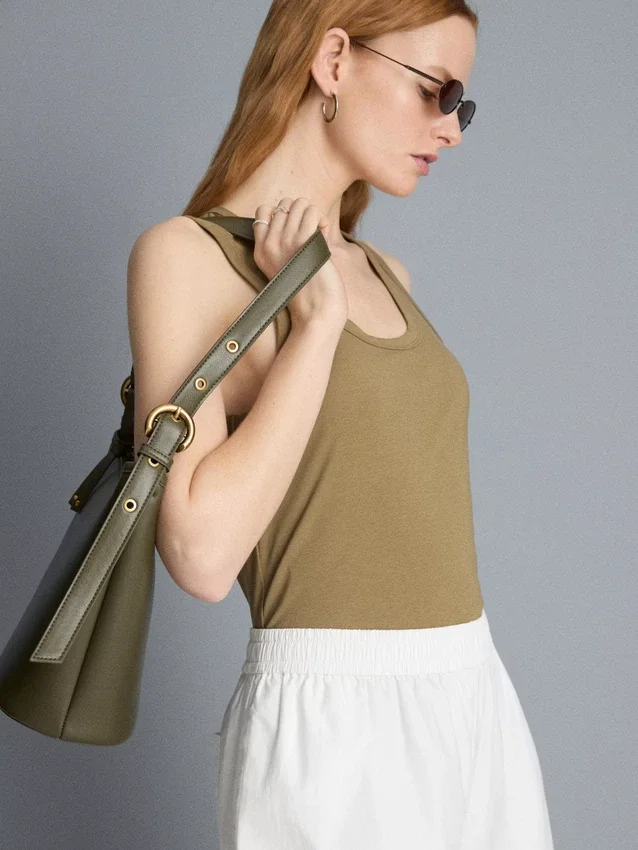 Tanktop mit U-Ausschnitt und Racerback