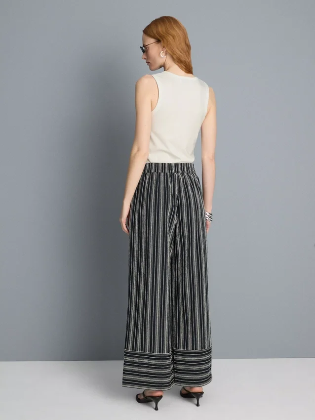 Tanktop mit U-Ausschnitt und Racerback
