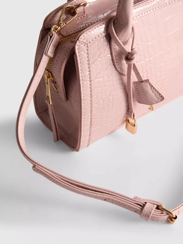 Tasche mit Krokodil-Optik