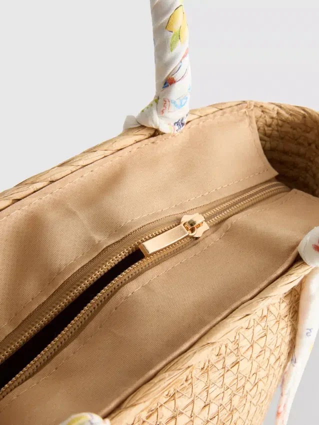 Tasche mit Reissverschluss