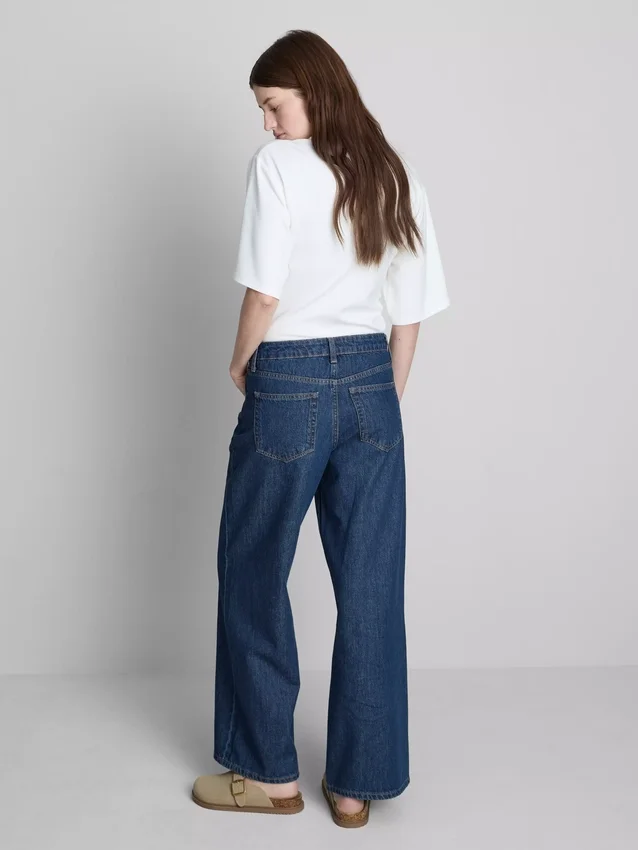 The Edit Jeans aus Baumwoll-Denim mit geradem Bein