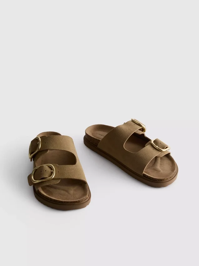The Edit-Sandalen mit zwei Schnallenriemen