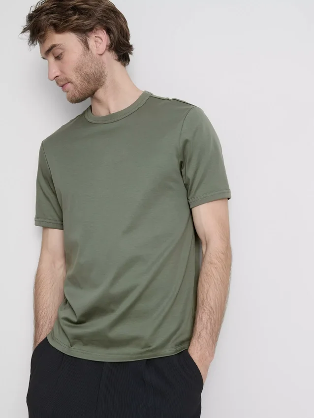 The Edit T-Shirt aus merzerisiertem Stoff in Slim-Fit-Passform