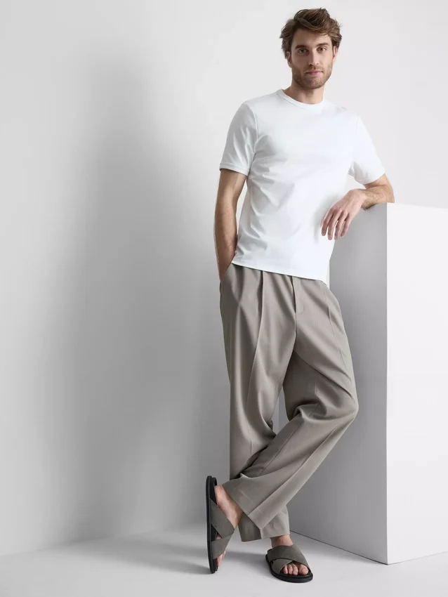 The Edit T-Shirt aus merzerisiertem Stoff in Slim-Fit-Passform