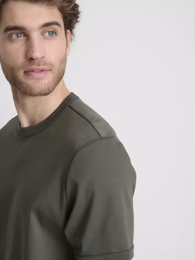 The Edit T-Shirt aus merzerisiertem Stoff in Slim-Fit-Passform