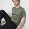 The Edit T-Shirt aus merzerisiertem Stoff in Slim-Fit-Passform