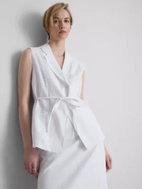The Edit-Top aus Leinen mit Bindedetail