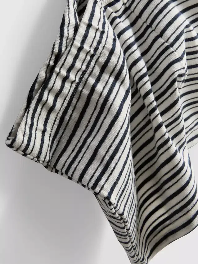 The Primark Scene | Asymmetrisches gestreiftes Tanktop