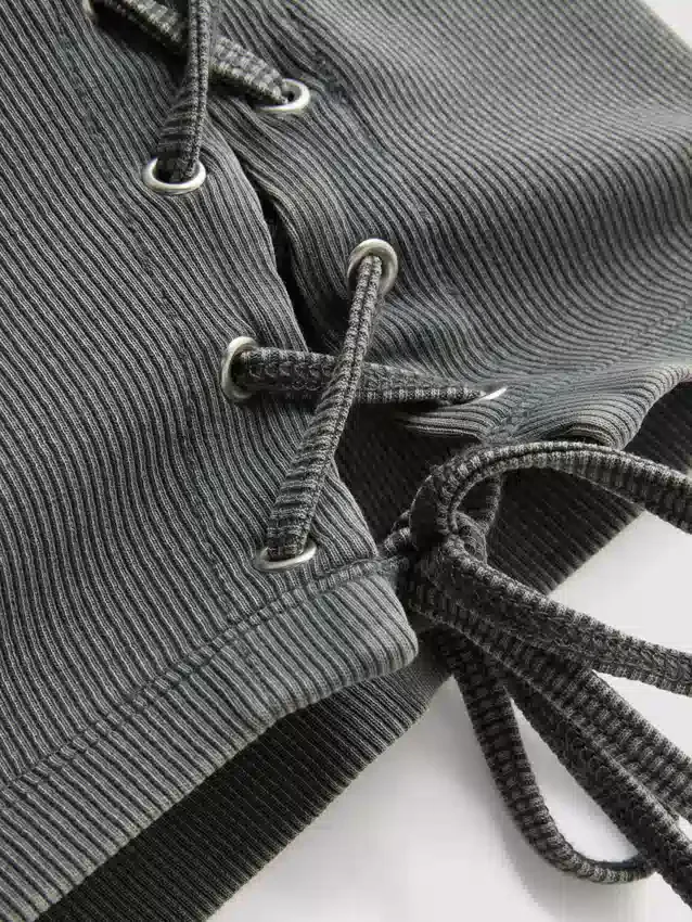 The Primark Scene | Baby-T-Shirt mit Schleifendetail