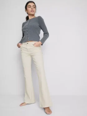 The Primark Scene | Flared-Jeans mit niedriger Leibhöhe