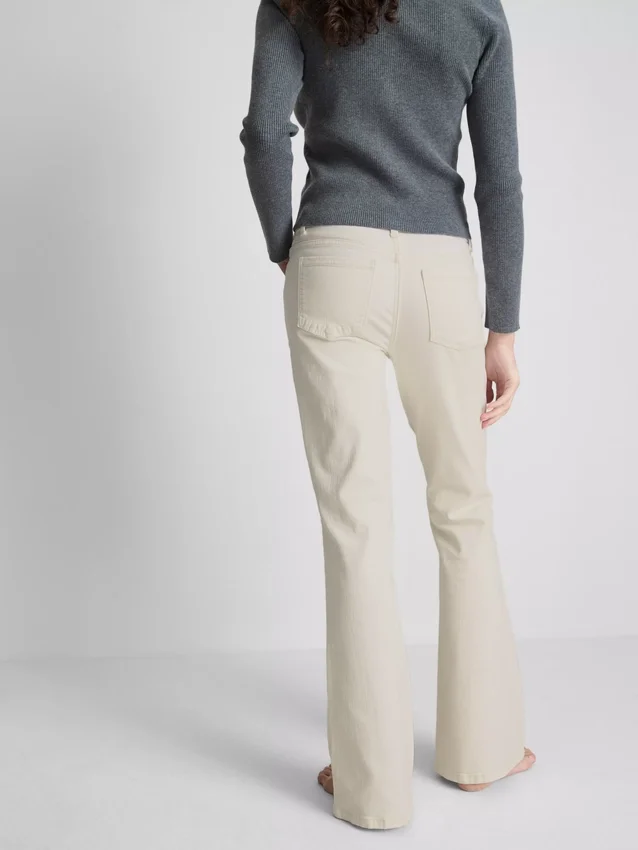 The Primark Scene | Flared-Jeans mit niedriger Leibhöhe