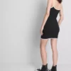 The Primark Scene | Mini-Kleid mit Trägern und kontrastfarbenen Paspeln