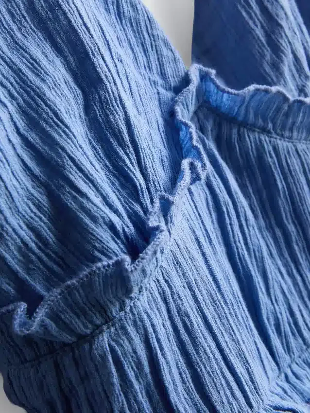 The Primark Scene | Minikleid mit Knitter-Rüschen