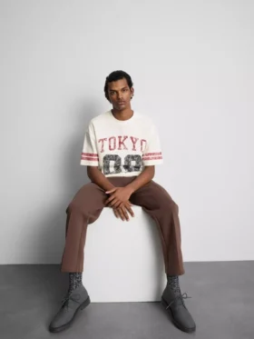Tokyo Kurzarm-T-Shirt mit Used-Look und Grafikprint