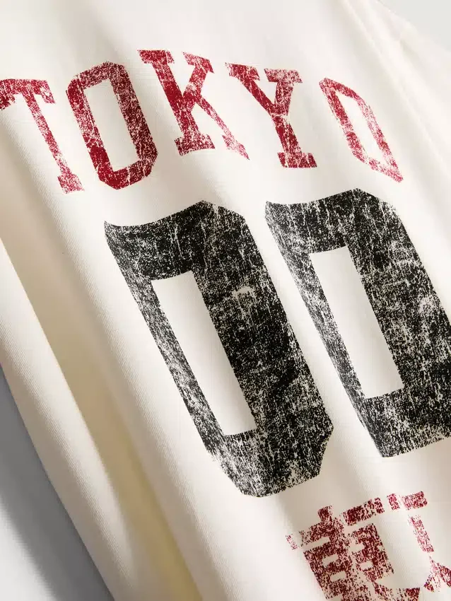 Tokyo Kurzarm-T-Shirt mit Used-Look und Grafikprint