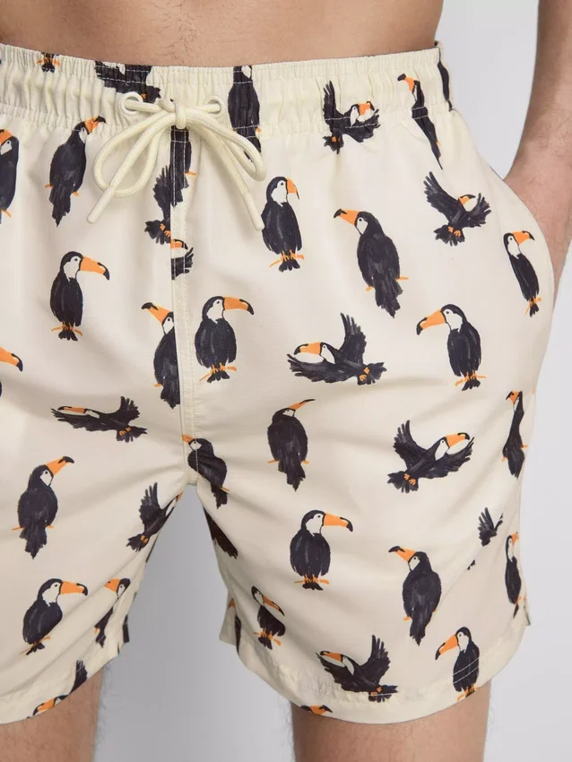 Toucan-Shorts mit Kordelzug am Bund