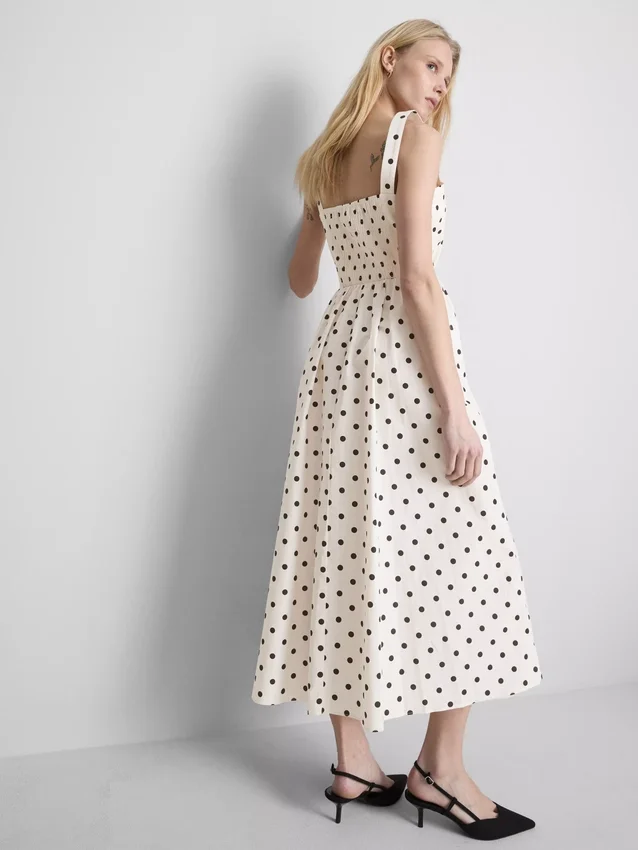 Traumfund | Midi-Kleid mit Korsett und quadratischem Ausschnitt