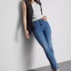 Ultimative Skinny-Jeans mit hoher Taille